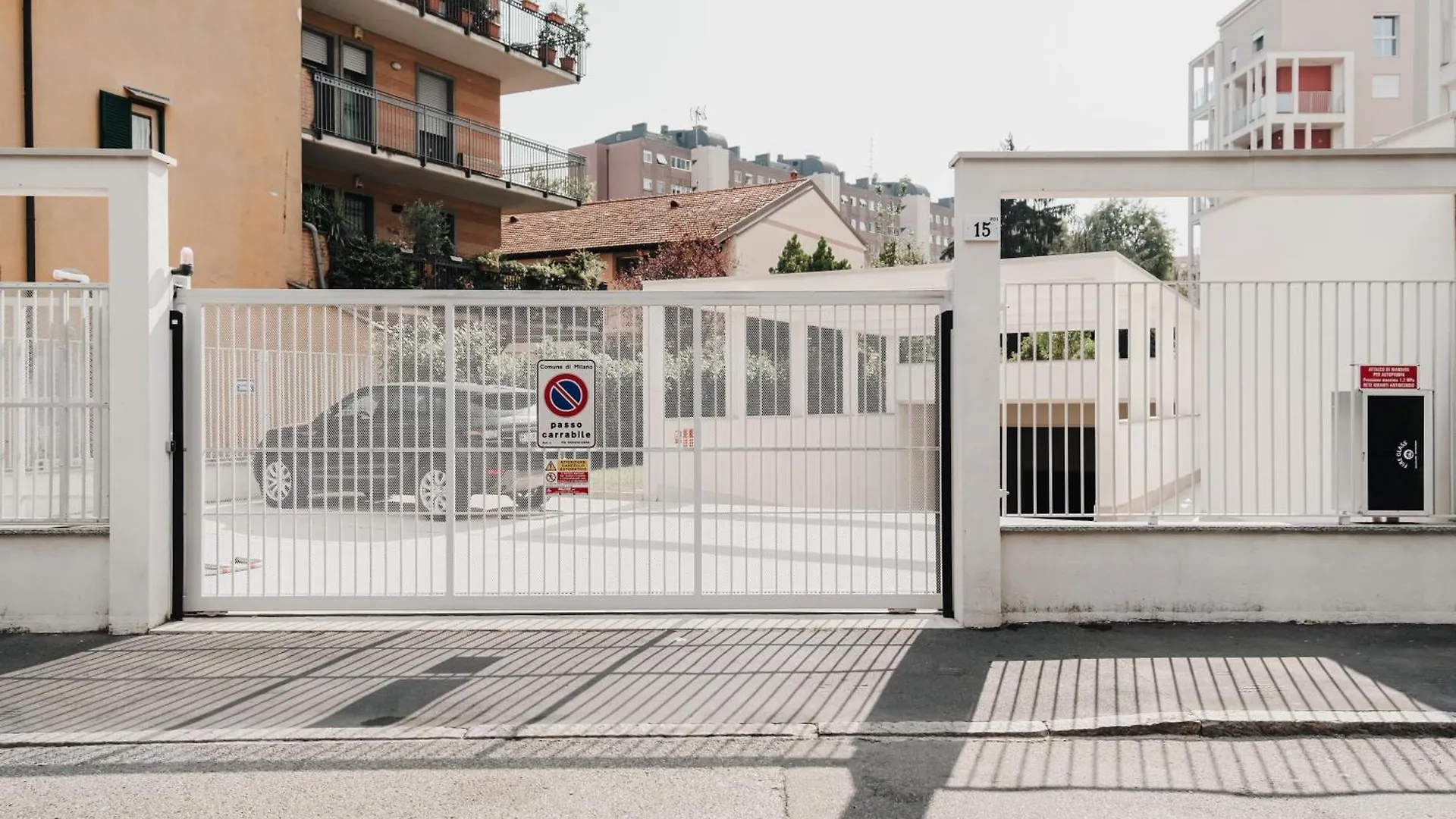 Casa Aurora San Siro Free Garage&Wi-Fi Apartment Milan